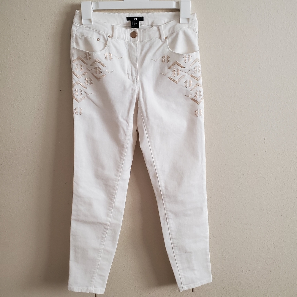 Women's WHITE jeans - H&M - Size 6